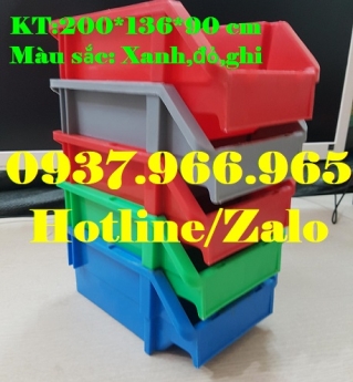 Sản xuất khay đựng ốc vít, khay dùng đựng linh kiện trong nhà máy, khay nhựa