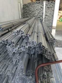 Thanh nẹp C bình minh giá rẻ, thanh nẹp zíc zắc mua ở đâu tốt, bán nẹp nhà lưới ở hà nội