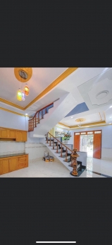 Nhà MẶT TIỀN 2 lầu, đường 13m sổ riêng chính chủ