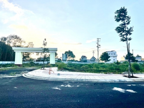 Dự án đất nền ÂN PHÚ nằm ngay mặt tiền Hà Huy Tập cạnh trường Hoàng Việt