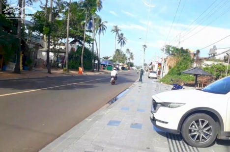 Nhiều Đất Mặt Tiền Đường Huỳnh Thúc Kháng-Hàm Tiến-Phan Thiết-Bình Thuậ