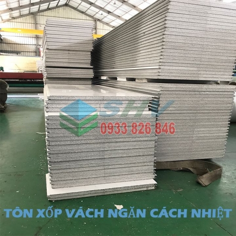 Giá Vách Ngăn Tôn Xốp Cách Nhiệt