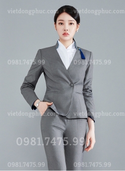Trang phục lễ tân khách sạn đẹp, bền vững cùng xu hướng thời trang