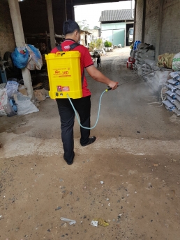 [Giảm 25%] BÌNH XỊT ĐIỆN CON ONG VÀNG 16D XỊT KHỬ KHUẨN, PHUN XỊT THUỐC TRỪ SÂU