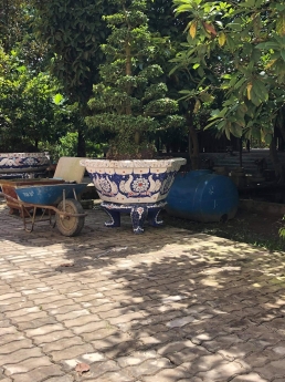 Chậu hoa chậu cảnh chậu hoa dán miễng , ghép sành sứ chậu to
