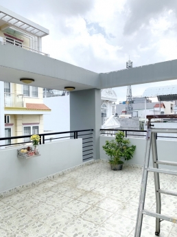 Nhà Nguyên Căn Hẻm Xe Hơi 502 Huỳnh Tấn Phát, p. Bình Thuận Quận 7