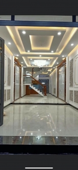 Bán nhà mặt tiền lớn 3 lầu 1 trệt tại Dĩ An có SHR hỗ trợ vay NH 80% với 06 tháng đầu 0% lãi suất