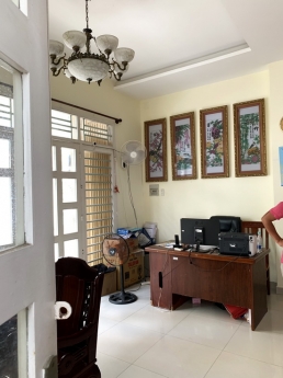 Nhà Nguyên Căn Hẻm Xe Hơi 502 Huỳnh Tấn Phát, p. Bình Thuận Quận 7