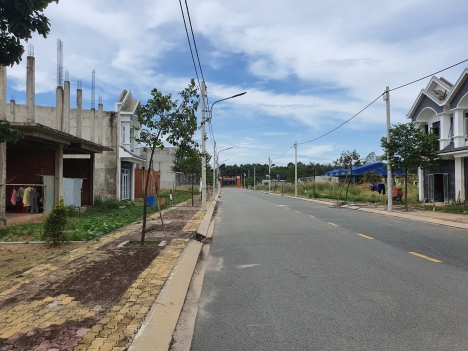 Đất TTHC Bàu Bàng sổ sẵn 90m2