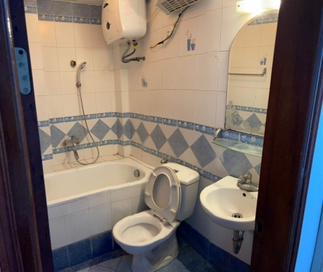 Chính chủ bán Nhà 4 tầng xây kiên cố, chắc chắn 43m2, 3 mặt thoáng