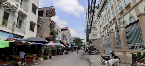 NHÀ GIÁ RẺ Ngay chợ Long Bình Tân, gần Big C ngã 4 Vũng Tàu.