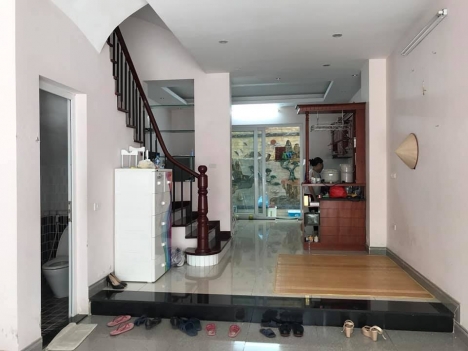 Chỉ nhỉnh 3 tỷ , có ngay nhà 4 tầng – 35m2 tại Trần Phú – Hà Đông.