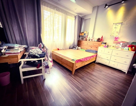 Nhà mặt Phố Nguyễn Đình Chiểu giá trong hẻm