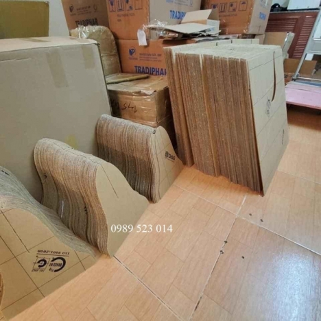 TẤM CHẮN GIỌT BẮN, VÁCH NGĂN PHÒNG DỊCH BẰNG MICA