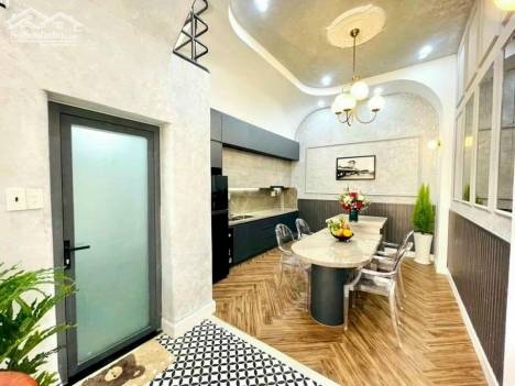 Bán nhà phố đẹp Đường Lê Đức Thọ, Phường 16, Quận Gò vấp
