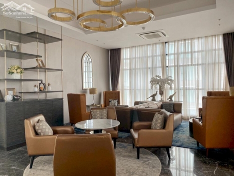 Cần cho thuê căn hộ cao cấp The Everich Infnity, Quận 5. DT: 90m2,2PN,2WC