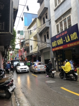 Cho thuê cửa hàng mặt phố sầm uất Khương Trung