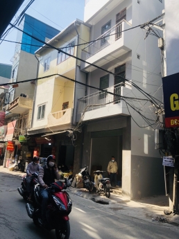 Cho thuê cửa hàng mặt phố sầm uất Khương Trung