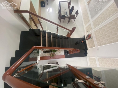 Nhà Phú Tân 9 phòng, mới hoàn thiện.Thổ cư 100%, sổ Sẵn, Tặng ngay 1 cây vàng khi về nhà