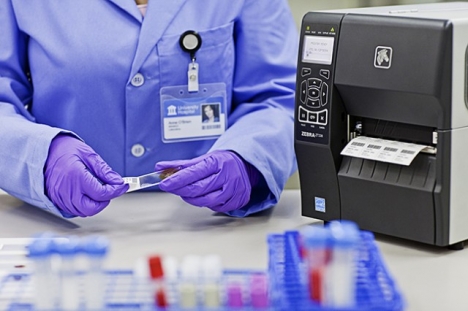 Máy in mã vạch nguyên tắc hoạt động và ứng dụng trong thực tế