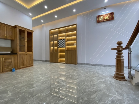 Nhà 2 Lầu 1 Trệt - Đẳng Cấp Đến Từng Chi Tiết