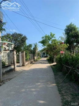 Đường 5m sats Hòa Tiến , dân cư đông đen