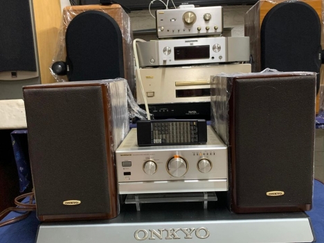 Dàn trung Onkyo 922M Ltd phiên bản giới hạn