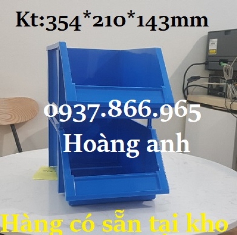 Giá khay nhựa vát đầu, khay nhựa có chân, khay dùng trong gara, khay nhựa trong cửa hàng sửa chữa