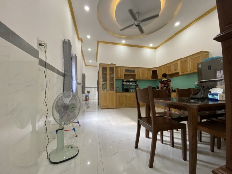 Bán Nhà Lầu Trệt 2 Mặt Tiền - Tân bình - Dĩ An - Bình Dương