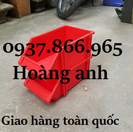 Giá khay nhựa vát đầu, khay nhựa có chân, khay dùng trong gara, khay nhựa trong cửa hàng sửa chữa