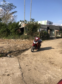Đất có sổ, ven Hòa Tiến giữa KDC đông đúc, đường 5m