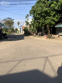 Cách trung tâm Đà Nẵng chỉ 20 phút đi xe, đường 5m , đông dân cư, đất ven Đà Nẵng