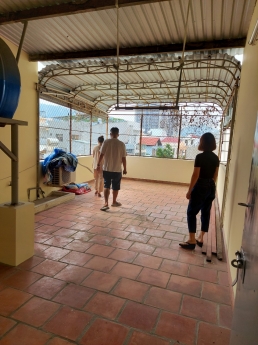 Cho thuê mặt bằng to đẹp Trương Công Định 5x24m