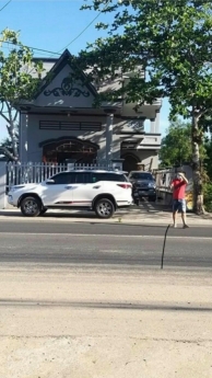 Cần Bán Gấp Căn Nhà Nằm Trên trục Đường Ven Biển Lộc An