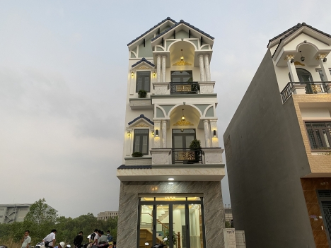 Nhà 2Llầu 1 Trệt 5 PN - TP.Thuận An - Bình Dương