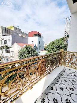 Bán nhà 4 tầng hiện đại tuyến 2 Ngô Gia Tự