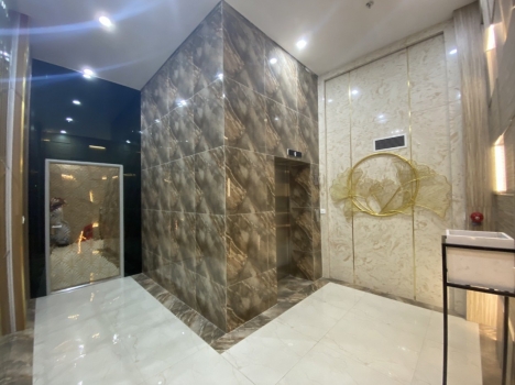 Nhỉnh 6 tỷ sở hữu ngay 01 căn hộ CCCC 4 phòng ngủ 174m2 tại đất vàng 23 Duy Tân phố Wall của Hà Nội