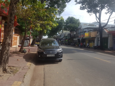 Cho Thuê Mặt Bằng 193 Phạm Hồng Thái 10x10m