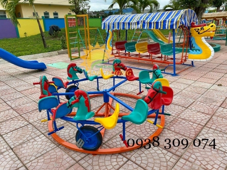 Xích đu thuyền rồng dành cho bé, khu vui chơi, quán ăn