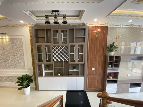 Nhà Lầu Trệt 140m2 - Sân Xe Hơi