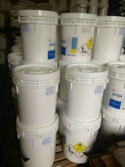 Chlorine NanKai Nhật 70% - Sát khuẩn, diệt tảo tốt