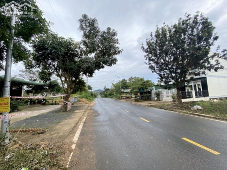 Bán gấp mặt tiền Thống nhất 10x26 (100 thổ cư) - Liên Nghĩa - Đức Trọng