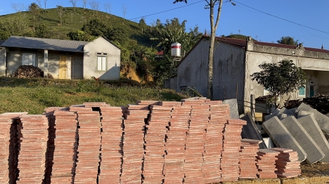 CẦN BÁN GẤP LÔ ĐẤT 400 M2  TRUNG TÂM TT MỘC CHÂU GIÁ RẺ