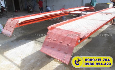 Mua cầu nâng 1 trụ rửa xe ô tô giá rẻ, chính hãng, chât lượng