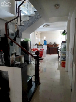 Bán nhà phường Tam Hòa, sát nhà thờ Bùi Thượng, 156m2 giá 5.7 tỷ.