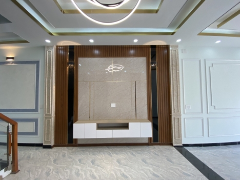 Cần Bán Nhà 2 lầu 1 Trệt -Sổ Hồng Riêng - Giá chính Chủ