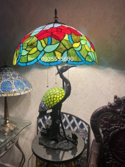 Đèn bàn tiffany họa tiết hoa dơn