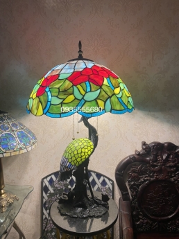 Đèn bàn tiffany họa tiết hoa dơn