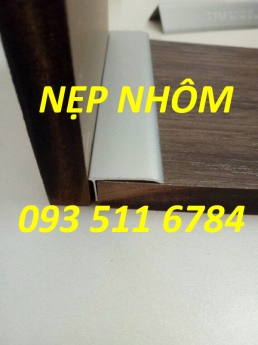 Nẹp nhôm cầu thang - Nẹp T Inox vàng