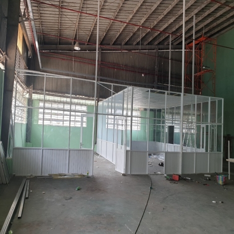 Vách nhôm kính nhà xưởng giá rẻ